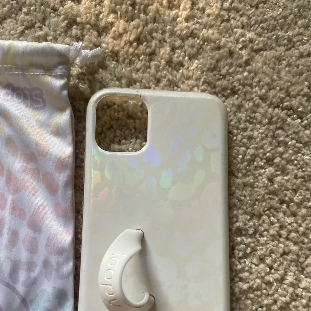 Loopy Case Opal Leopard iPhone 11 XR